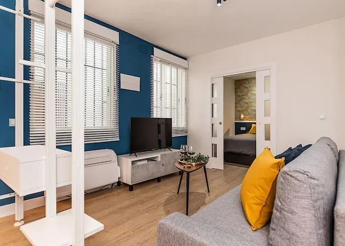 Bonito Apartamento En Malasana / Gran Via