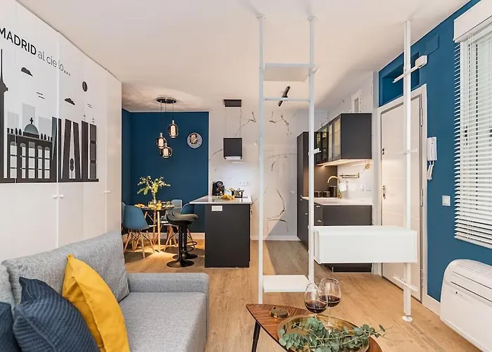 Bonito Apartamento En Malasana / Gran Via