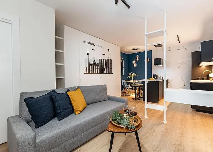Bonito Apartamento En Malasana / Gran Via